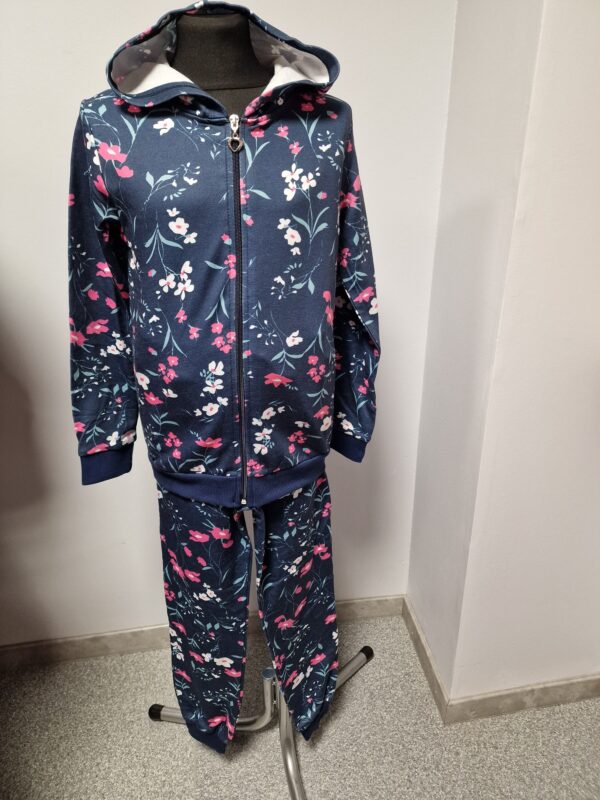 Lilleline dressikomplekt