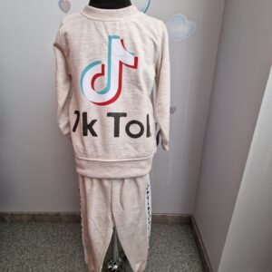 Tiktok dressikomplekt