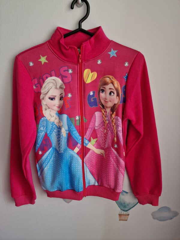 Anna ja Elsa pusa